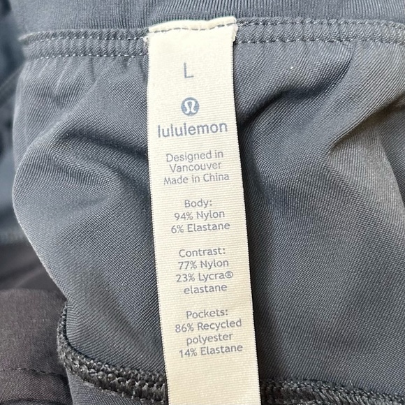 Lululemon Great Wall Pants - Picture 4 of 4